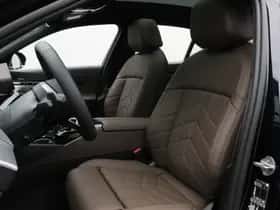 BMW i5 (2025) thumbnail 17