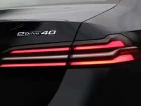 BMW i5 (2025) thumbnail 6