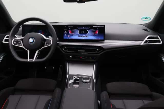 BMW 3-Serie (2025) thumbnail 3