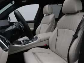 BMW X5 (2025) thumbnail 23