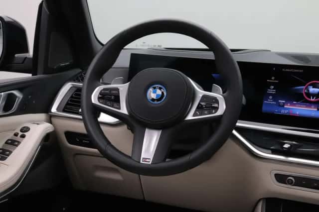 BMW X5 (2025) thumbnail 24