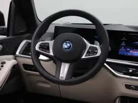 BMW X5 (2025) thumbnail 24