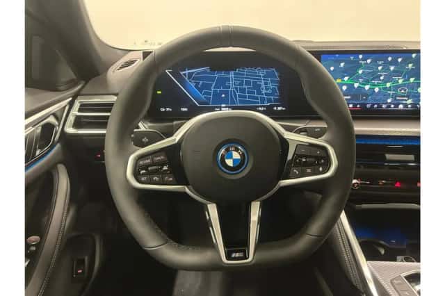 BMW i4 (2025) thumbnail 9
