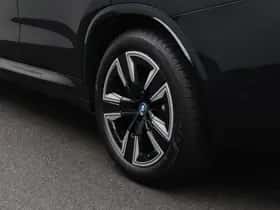 BMW iX3 (2023) thumbnail 4