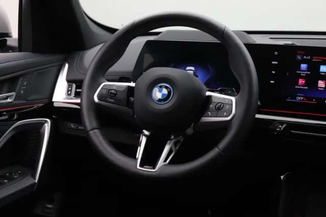 BMW X1 (2025) thumbnail 23