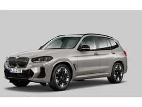 BMW iX3 (2024) thumbnail 4