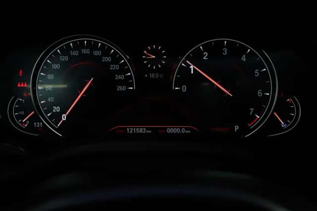 BMW X3 (2018) thumbnail 28