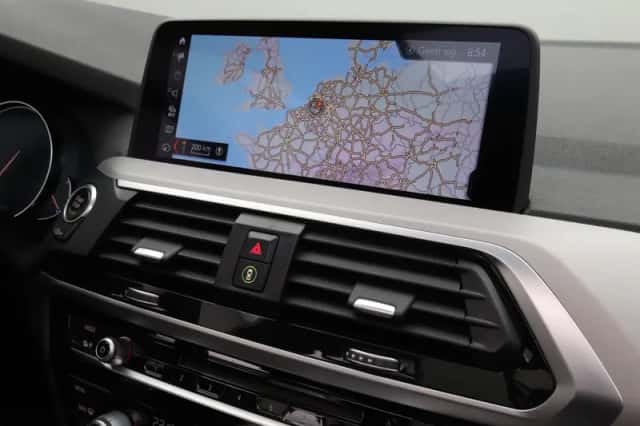 BMW X3 (2018) thumbnail 5