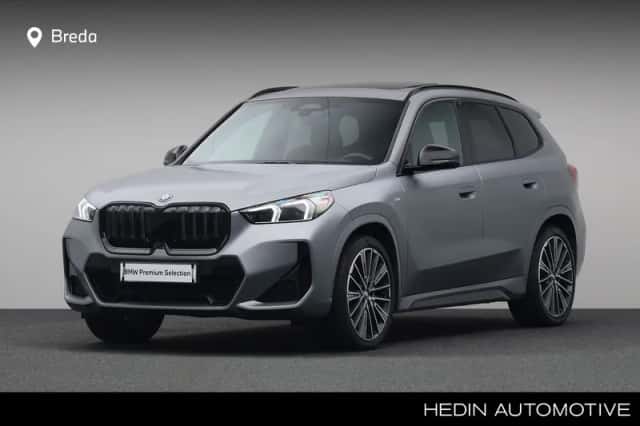 BMW iX1 (2023) thumbnail 1