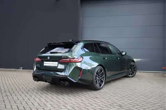 BMW M5 (2026) thumbnail 2