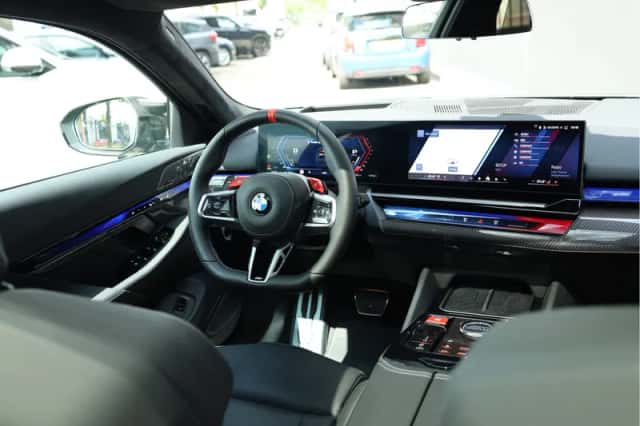 BMW M5 (2026) thumbnail 3