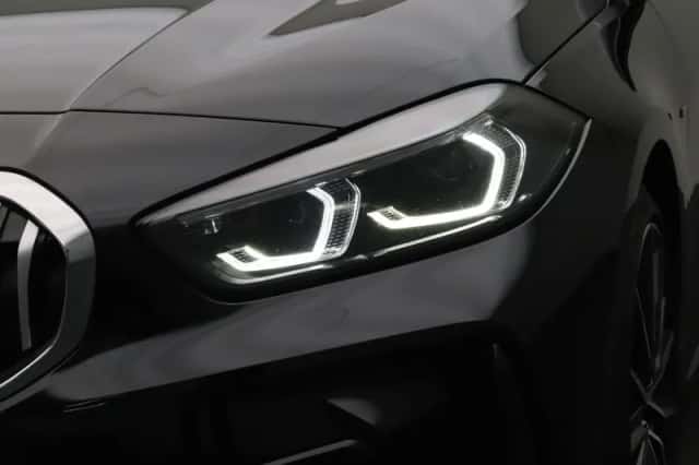 BMW 1-Serie (2022) thumbnail 16