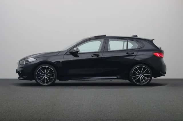 BMW 1-Serie (2022) thumbnail 17