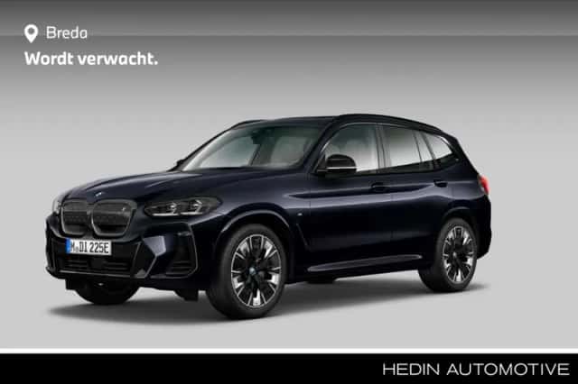 BMW iX3 (2023) thumbnail 1