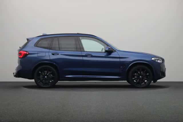 BMW X3 (2023) thumbnail 14