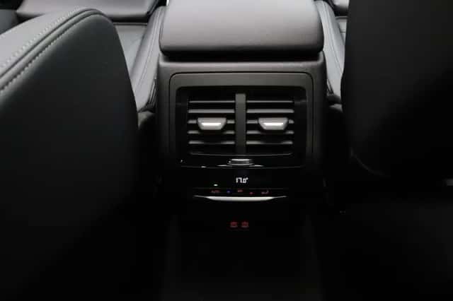 BMW X3 (2023) thumbnail 23