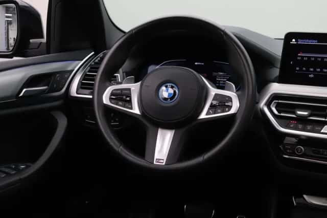 BMW X3 (2023) thumbnail 25