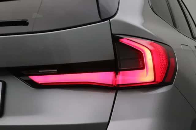 BMW X1 (2025) thumbnail 11