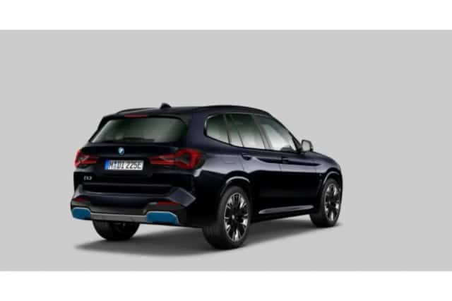 BMW iX3 (2023) thumbnail 2