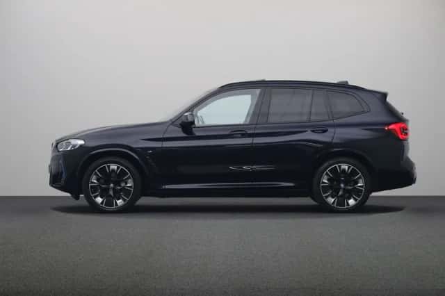 BMW iX3 (2023) thumbnail 15