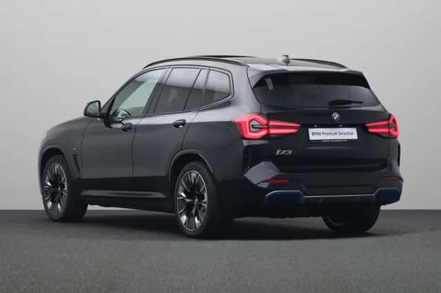 BMW iX3 (2023) thumbnail 16