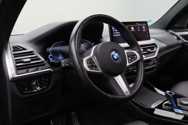 BMW iX3 (2023) thumbnail 20
