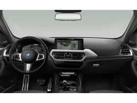 BMW iX3 (2023) thumbnail 3