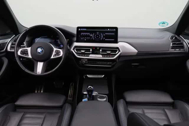 BMW iX3 (2023) thumbnail 27