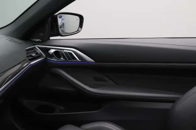 BMW M4 (2023) thumbnail 19