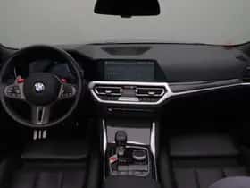 BMW M4 (2023) thumbnail 3