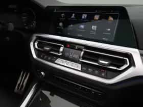 BMW M4 (2023) thumbnail 26