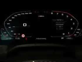 BMW M4 (2023) thumbnail 27