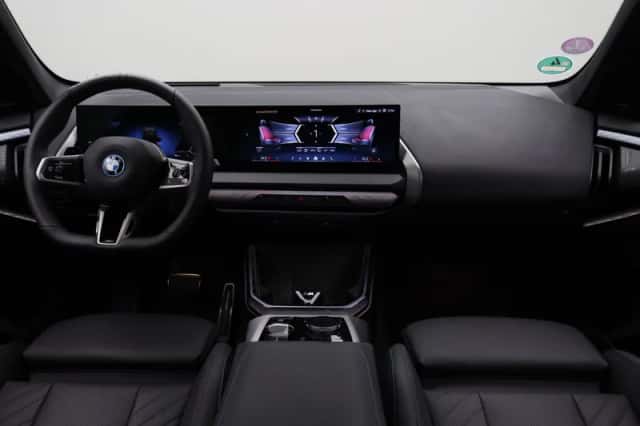 BMW X3 (2026) thumbnail 3