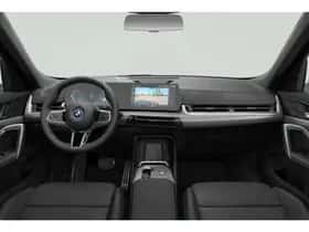 BMW X1 (0) thumbnail 4