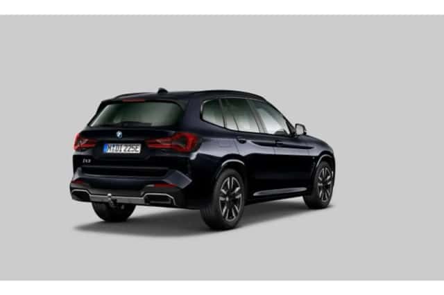 BMW iX3 (2023) thumbnail 2