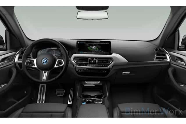 BMW iX3 (2023) thumbnail 3