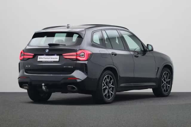 BMW X3 (2023) thumbnail 2