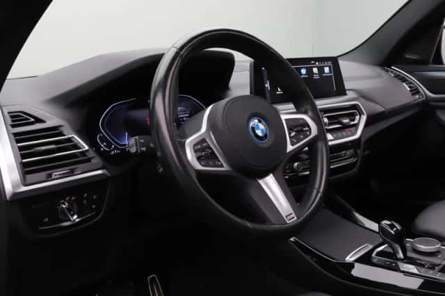 BMW X3 (2023) thumbnail 19