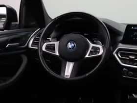 BMW X3 (2023) thumbnail 24