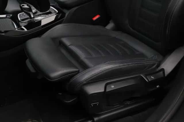 BMW X3 (2023) thumbnail 4