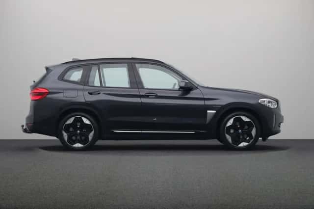 BMW iX3 (2021) thumbnail 14