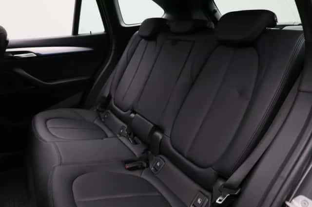 BMW X1 (2022) thumbnail 21