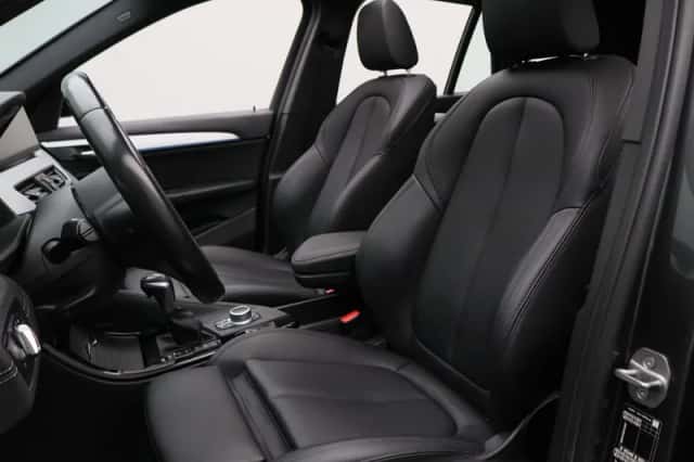 BMW X1 (2022) thumbnail 23