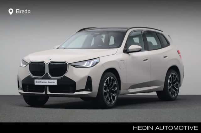 BMW X3 (2024) thumbnail 1
