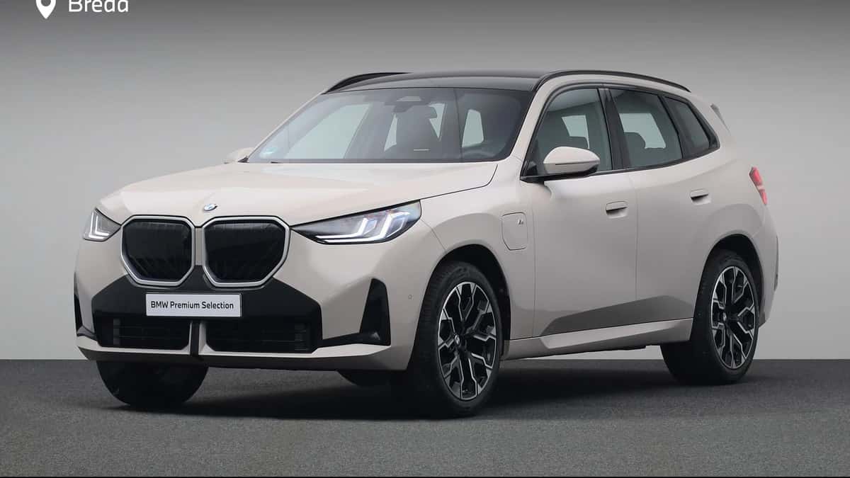 BMW X3 (2024) — foto 1