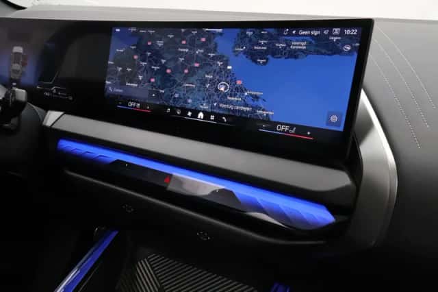 BMW X3 (2024) thumbnail 5
