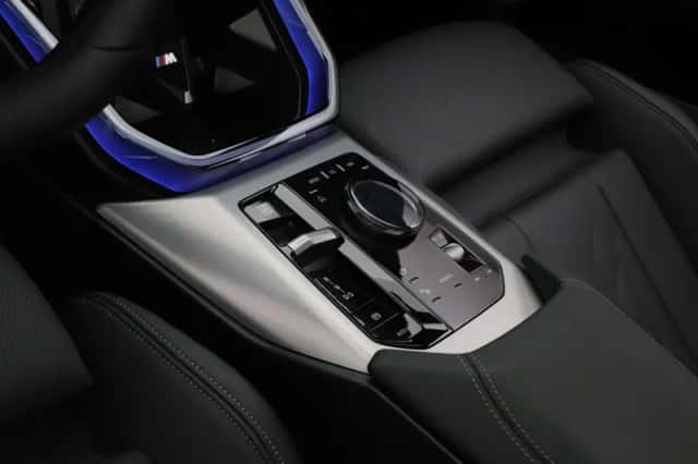 BMW X3 (2024) thumbnail 6