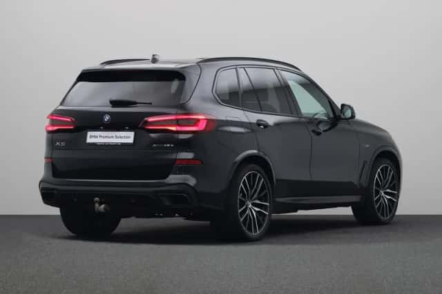 BMW X5 (2022) thumbnail 2