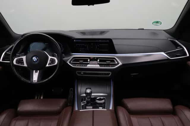 BMW X5 (2022) thumbnail 3