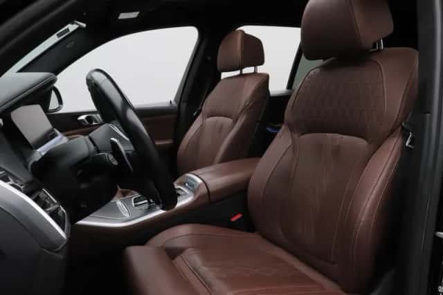 BMW X5 (2022) thumbnail 22